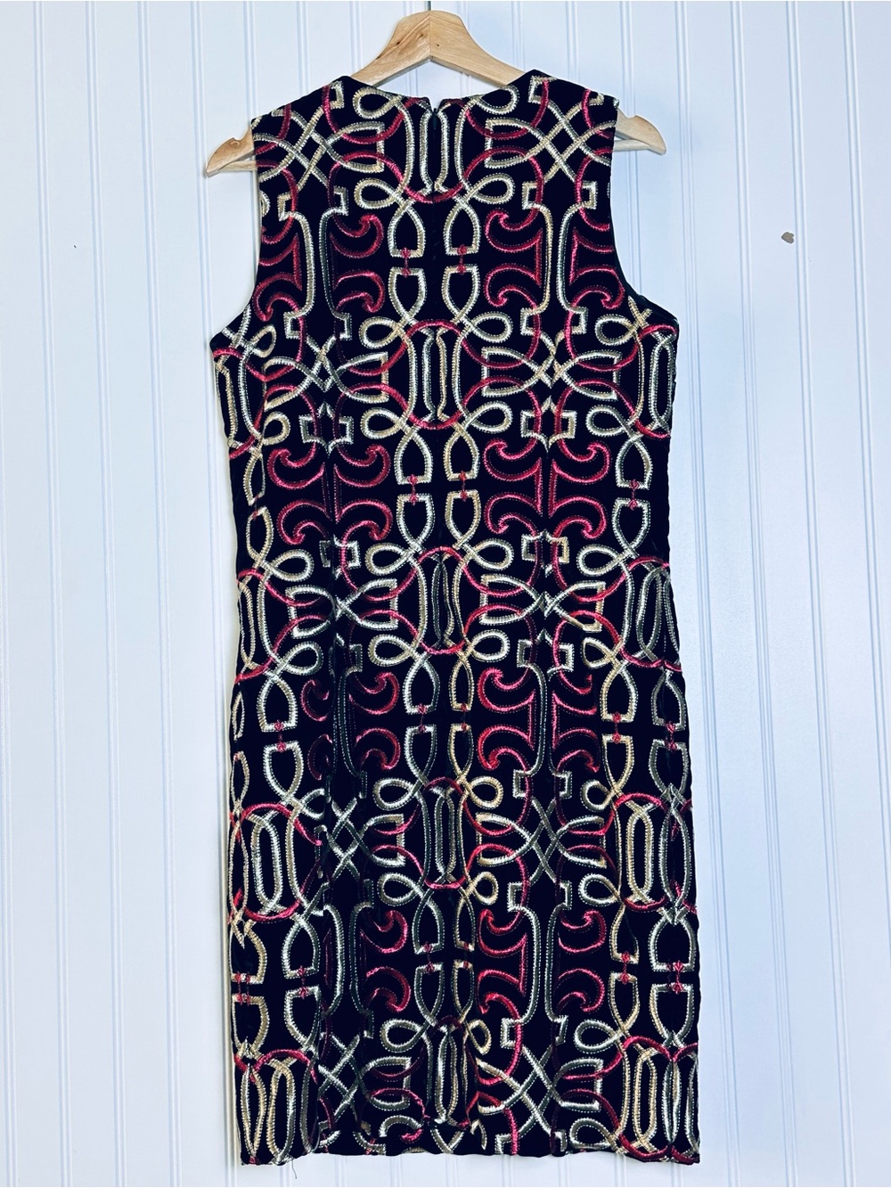 J.McLaughlin Neo Beltmore Embroidered Freja Shift Velvet Dress 8 - Picture 6 of 9
